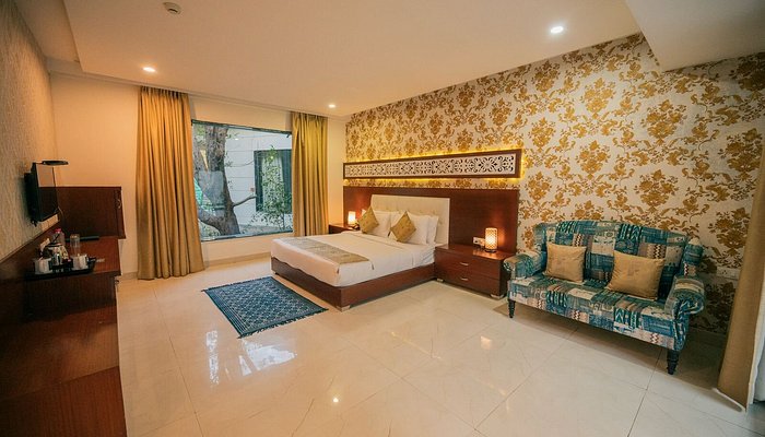 Clarks Safari Ranthambore gallery image 2