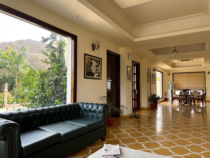WelcomHeritage Mount Valley Resort, Ranthambore hotel property in Ranthambore