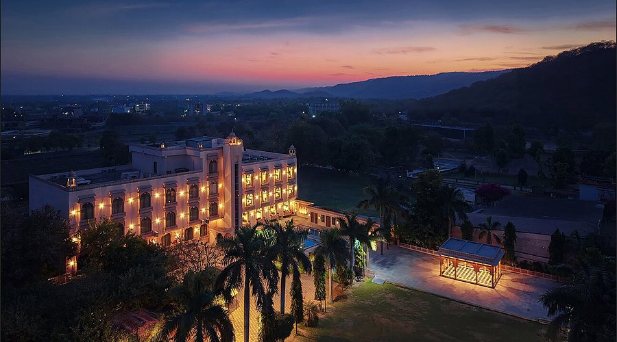 Ranthambore National Resort gallery image 2